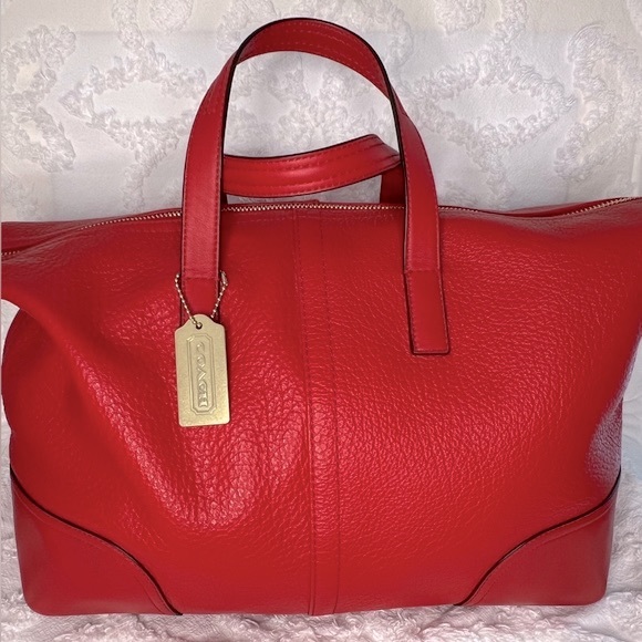 Coach Handbags - COACH • HADLEY • LUXE GRAIN LEATHER